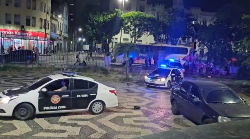 Polícia Civil prende 24 pessoas por golpe do empréstimo consignado no Centro do Rio